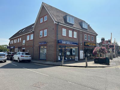 5 High Street, Datchet, Retail To Let - External high res.jpg