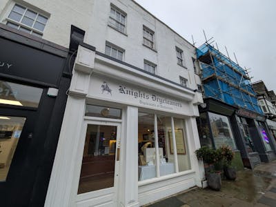 208 High Street, Dorking, Investment / Residential / Retail For Sale - 1000040171.jpg