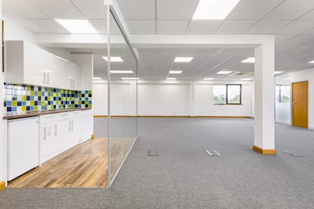 Unit 2, Bell Business Park, Aylesbury, Office To Let - 96419_2BellBusinessParkSmeatonClose  30.jpg