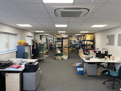 Units A & C Knaves, Beech Way, High Wycombe, E (Commercial / Business / Service) / Office / Workshops To Let - 20250121_123214982_iOS.jpg