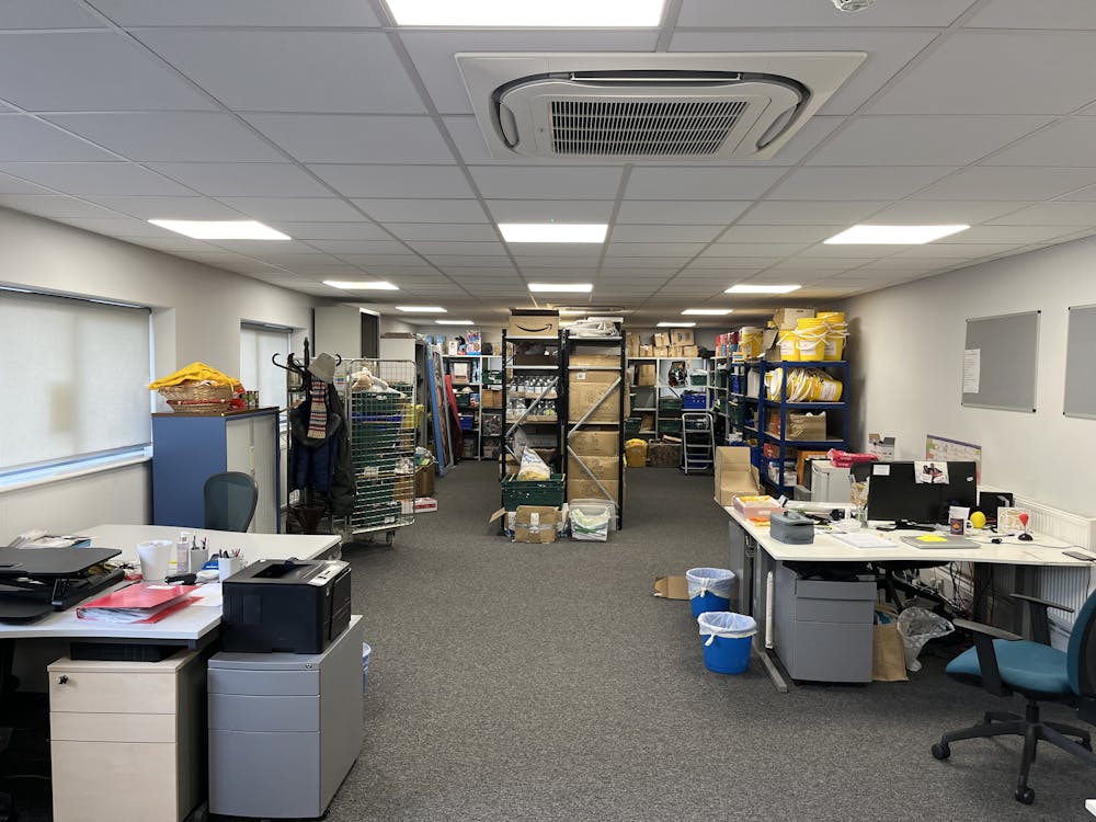 Units A & C Knaves, Beech Way - 20250121_123214982_iOS.jpg