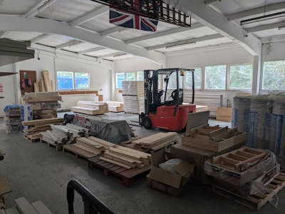 Entaprint House, Little Mead Industrial Estate, Alfold Road, Cranleigh, Industrial / Light Industrial To Let - PXL_20250625_124042146.jpg