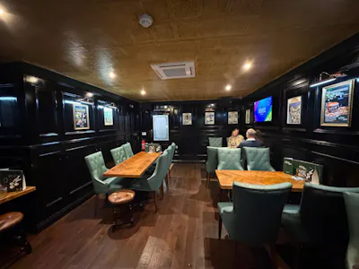 Queens Head Inn, 24 Steelhouse Lane, Birmingham, Leisure For Sale - p10.jpg