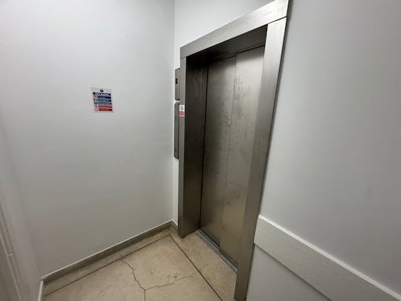 Basement, 63-67 High Street, Rayleigh, Retail To Let - IMG20250604WA0040.jpg