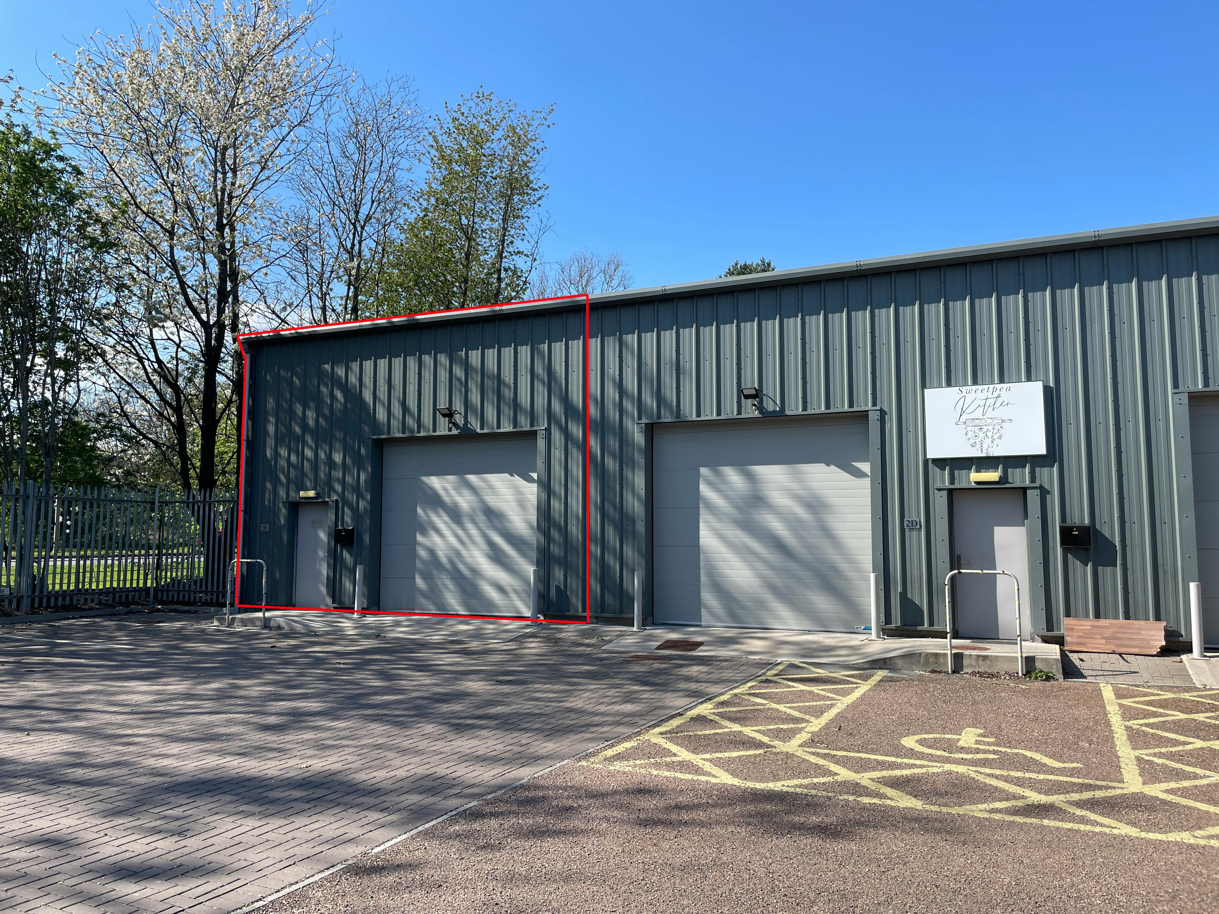 Unit 2E Ainslie Street