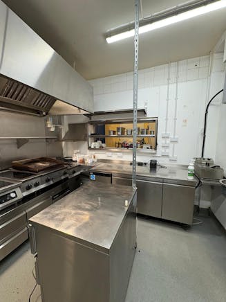 109-111 Broadway, Leigh-On-Sea, Retail To Let - WhatsApp Image 2026-03-04 at 12.57.15 (7).jpeg