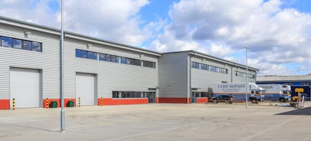 Unit 4 Nexus Park, Newbury, Industrial / Warehouse To Let - unit 4 v3.jpg