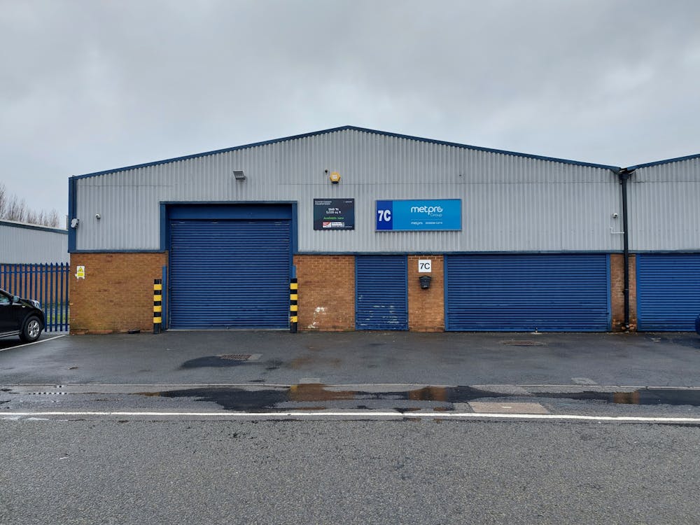 Unit 7B, Summit Crescent Industrial Estate, Roebuck Lane - Image 1