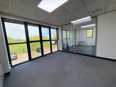 Unit 4, Kingfisher Business Park, Redditch, Industrial/Logistics / Office / Showroom / Trade Counter To Let - IMG_3315.jpeg