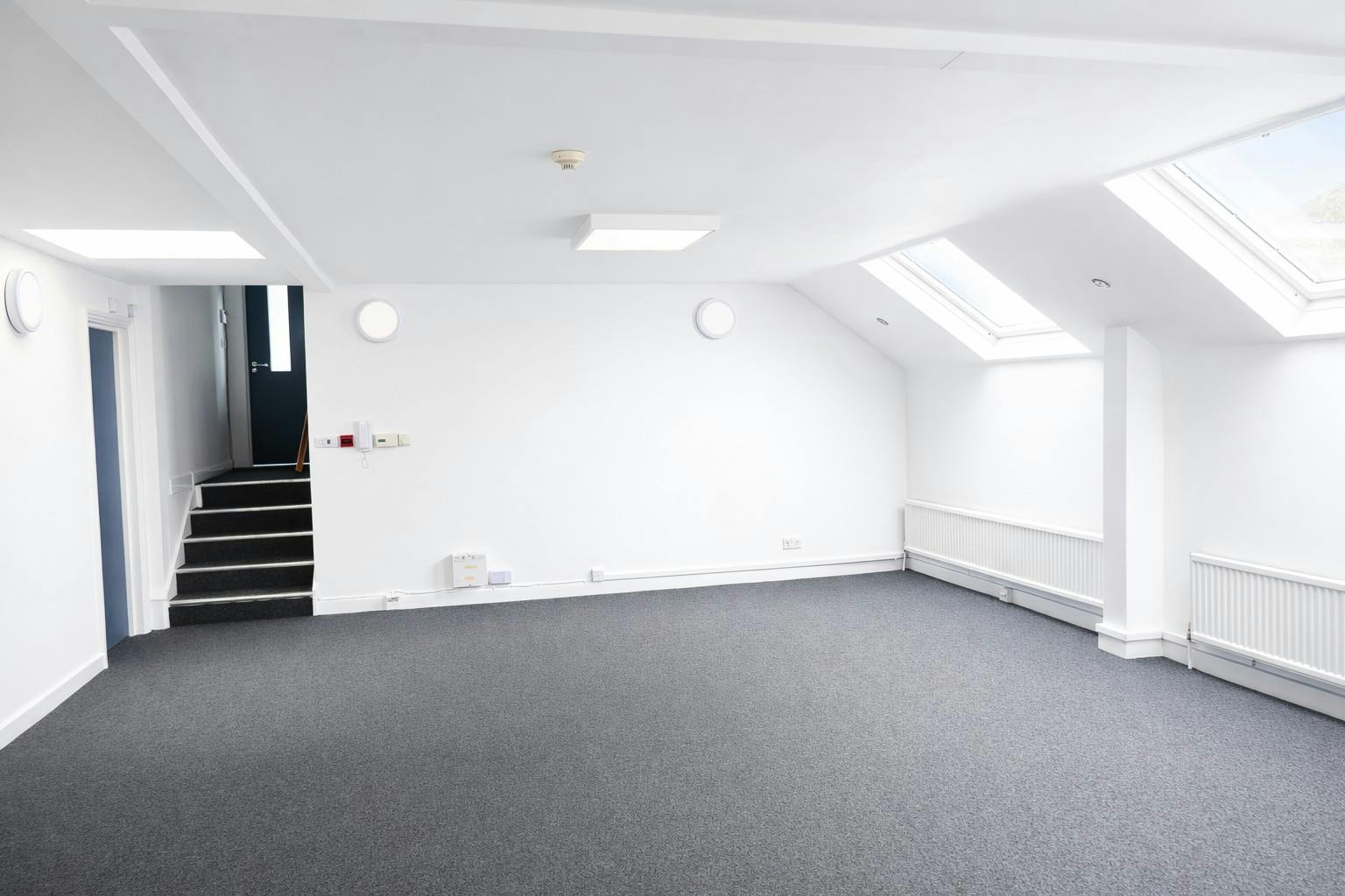 Suite 3, Bishop's Stortford, Offices To Let - Interior.jpeg