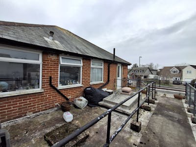 219 Gudge Heath Lane, Fareham, Investment / Residential / Retail For Sale - 20260306_105558.jpg