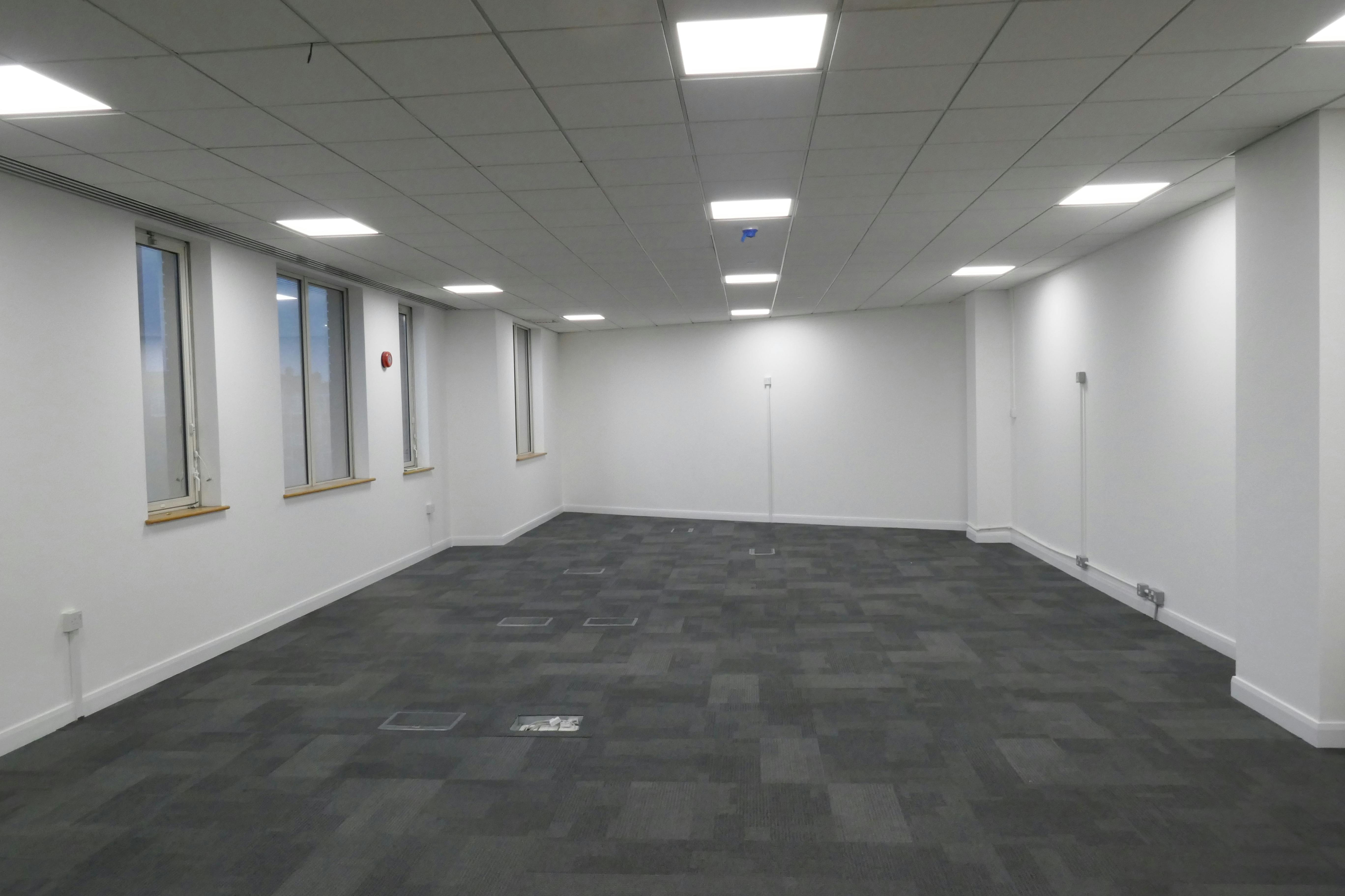 Stag House, Hertford, Offices To Let - P1060411.JPG