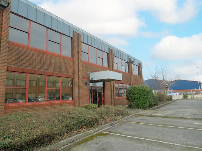 Unit 3, Christy Estate, Aldershot, Warehouse & Industrial To Let / For Sale - DSCF8526 copy.jpg