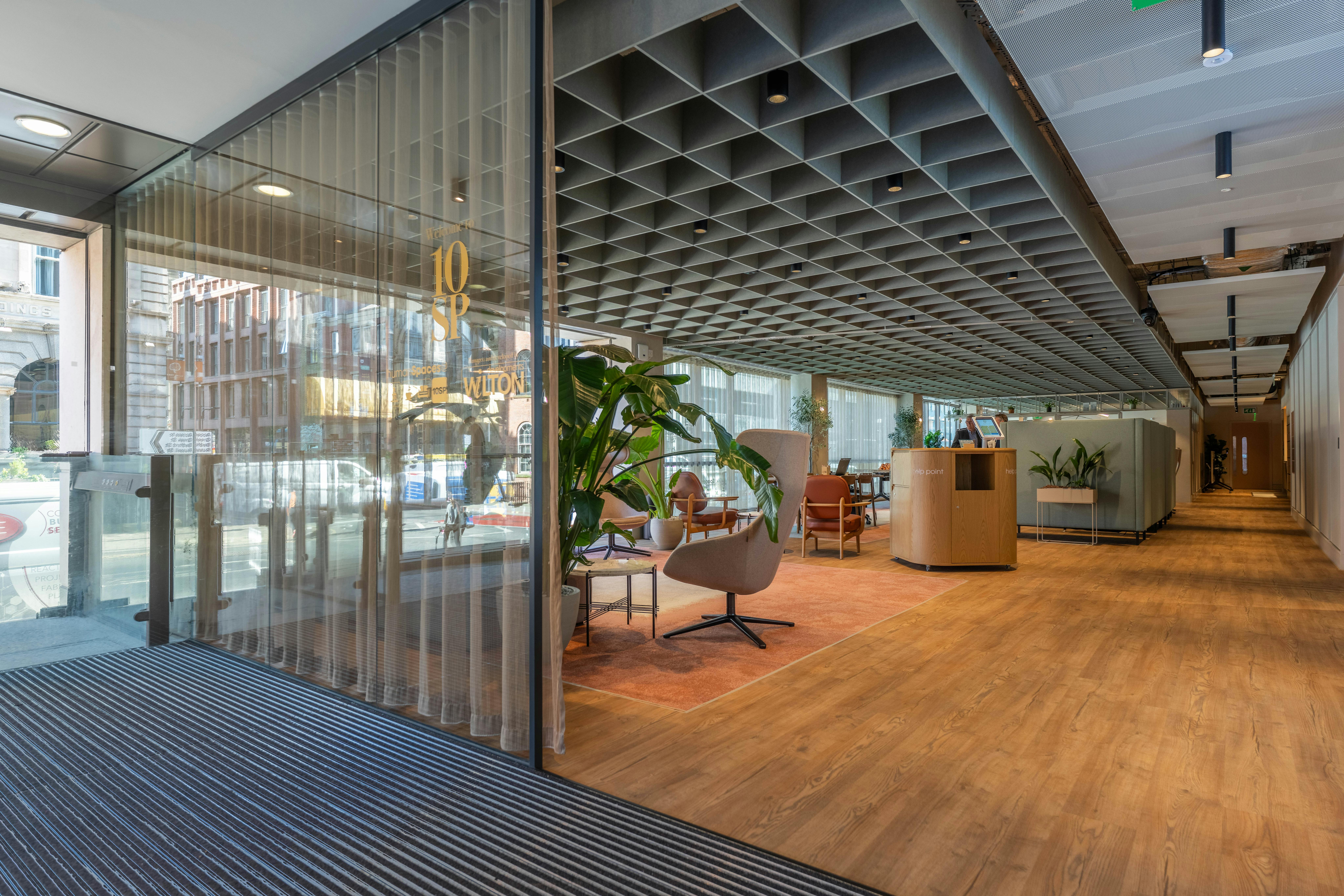 Human Spaces, 10 South Parade, Leeds, Offices To Let - DSC08477HDR.jpg