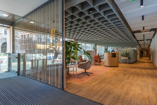 Human Spaces, 10 South Parade, Leeds, Offices To Let - DSC08477HDR.jpg
