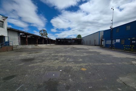 Land at Gallions Close, Barking, Open Storage To Let - 4.jpg