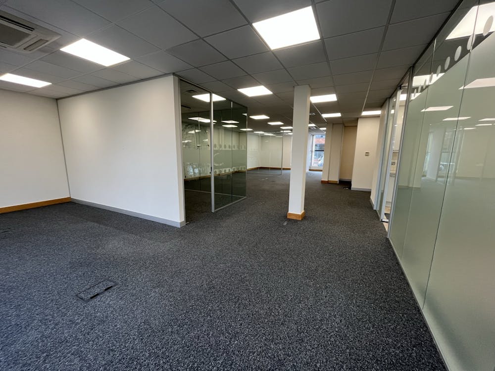 Unit 3 Anglo Office Park, White Lion Road - IMG_7098.JPEG