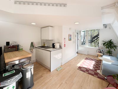 15 Adeline Place (4th Floor), London, Office To Let - adeline8.jpg