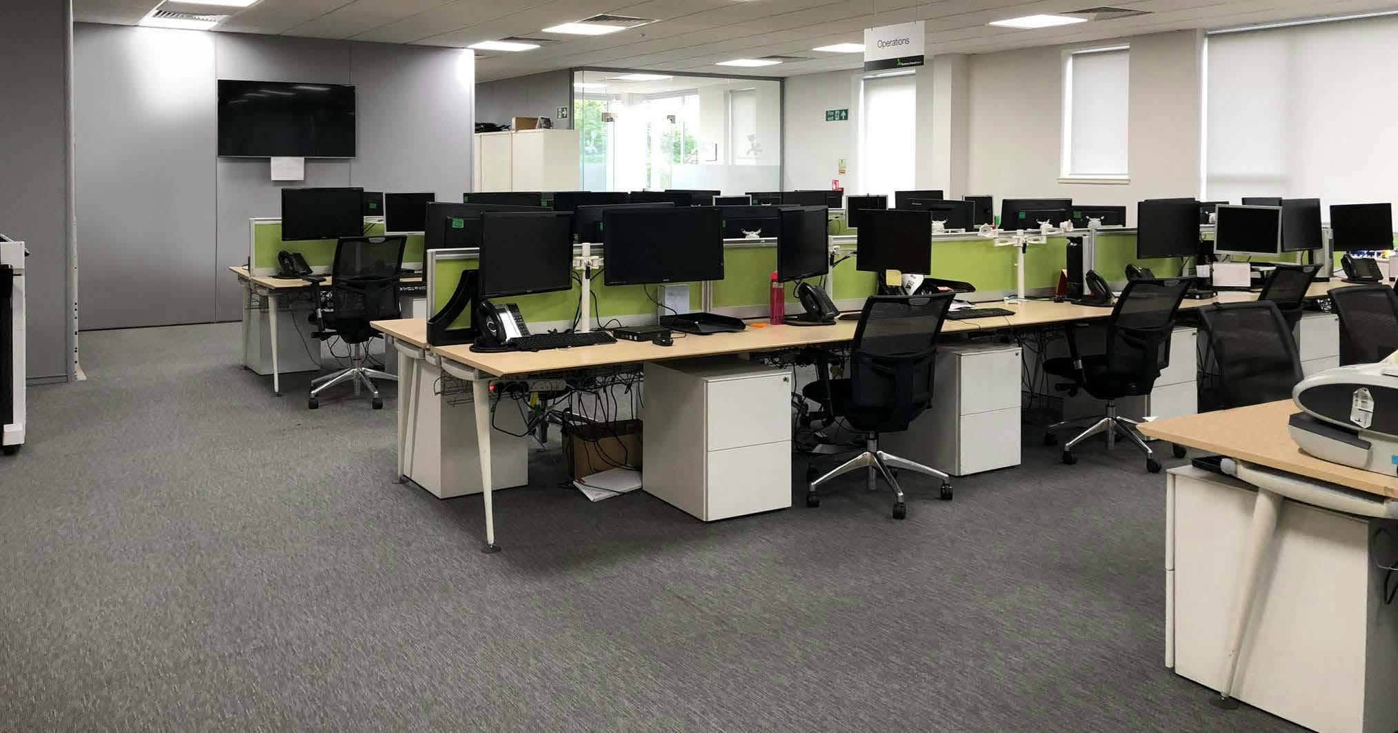 Office in Slough - photo 2