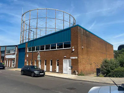 Units 2, 4 & 5 Devon Street, Peckham, Industrial To Let - 423e2f38-eda9-4d1c-b61a-2cb3dbe3e551.JPG