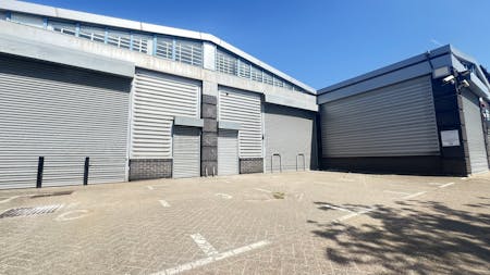 Unit 3, Rutland Studios, London, Industrial/Logistics To Let - Unit 3 2.JPEG