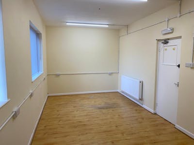 Office 9, Tower Park, Shrewsbury, Office To Let - bb3e9b7f8e08ff4650e81abbbce87ca1PHOTO20231109105928 20231114 09_18_11 1.jpg