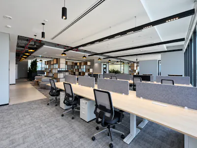 Mashreq Bank Group Headquarters, Financial Center Road, Office To Let - image00012.png
