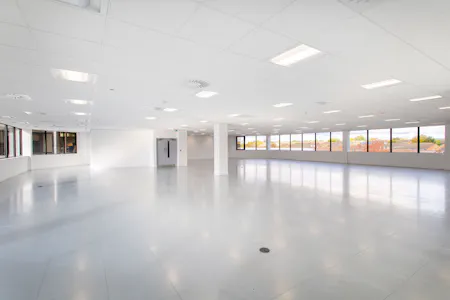 Eaton House, Wigmore Place, Luton, Office To Let - Eaton House Internal 2.jpg