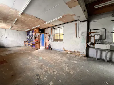 50 Chatsworth Road, Harrogate, Industrial For Sale - image00019.jpeg