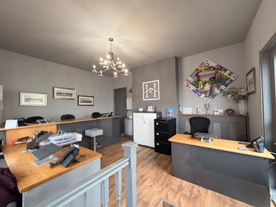 8A Regent Street, Leamington Spa, Retail To Let - IMG_0912.jpeg