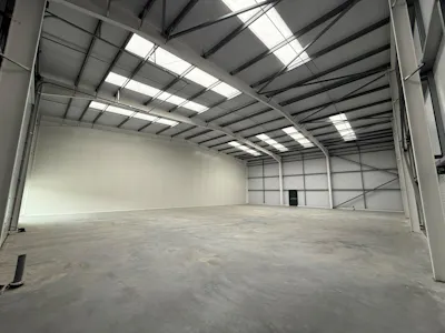 Unit 36, Block 6, Roscommon Way, Canvey Island, Industrial / Trade Counter To Let - 9fcc5570-5472-4358-b70d-0205b407e137.jpg