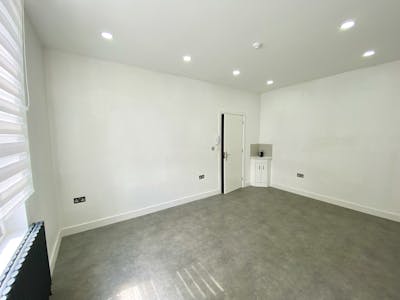 31 King Street, Luton, Class E Retail / Leisure / Office / Wellbeing To Let - Image 4