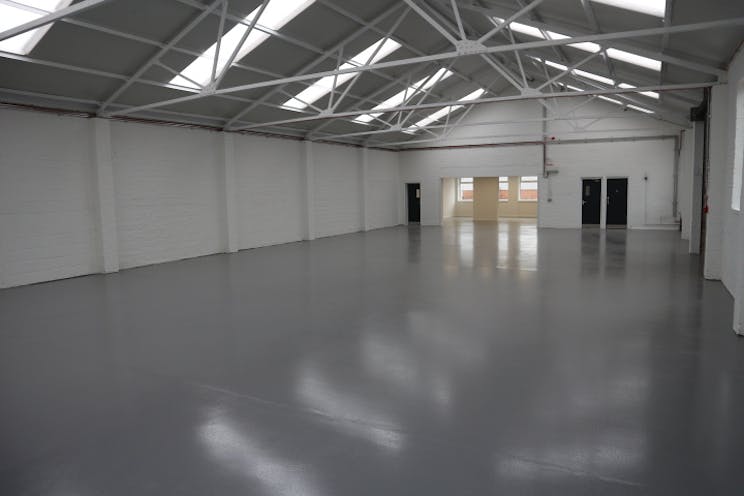 25 Boulton Road, Reading, Industrial / Warehouse To Let - Boulton Road 25 Warehouse 2.JPG