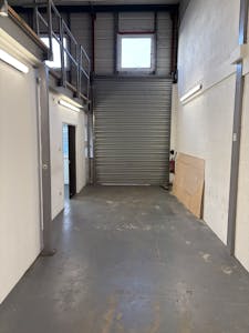 Unit 2, Uckfield, Industrial To Let - IMG_9271.jpg