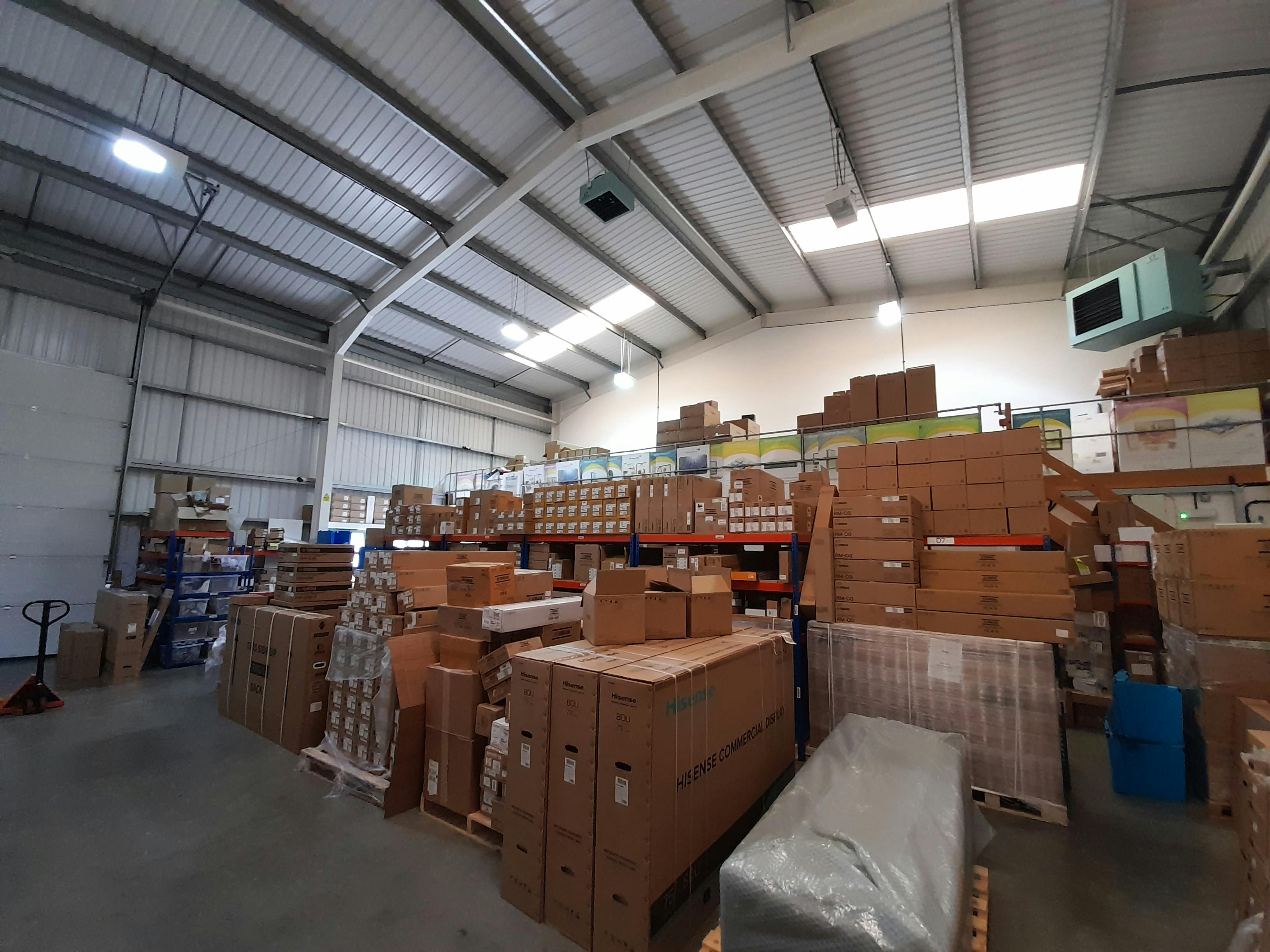 Unit B, Basingstoke, Industrial / Warehouse To Let - 20240912_151316.jpg