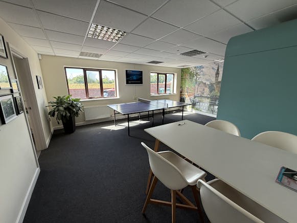 Units A & C, B7 North, Willow End Park, Malvern, Business Park / Office For Sale - 20250529_093345734_iOS.jpg