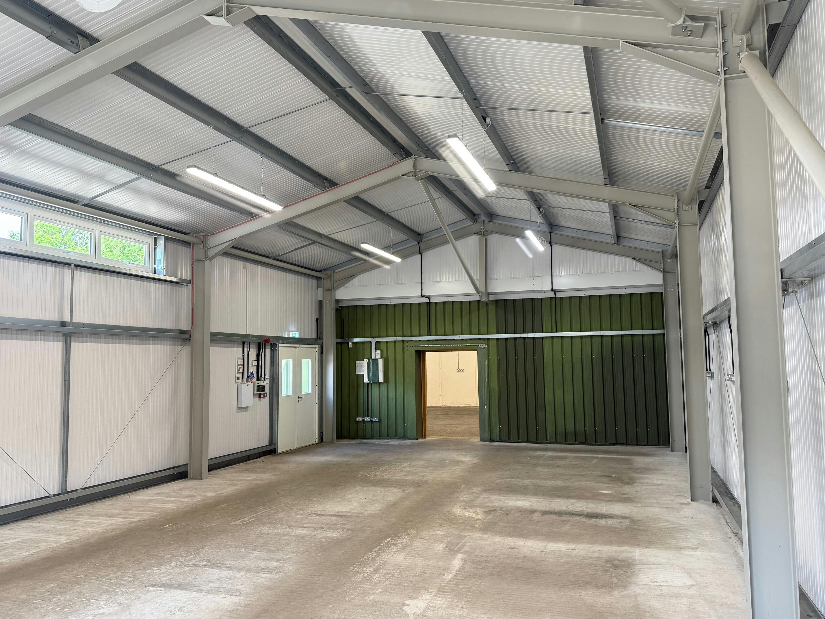 The Clamp Building, Unit 6 Pinkney Park, Malmesbury, Industrial To Let - 9.jpg