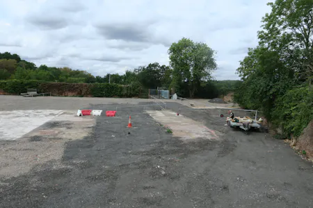 Land on the East Side of Kendal Hall Farm, Radlett, Open Storage To Let - IMG_3779.JPG