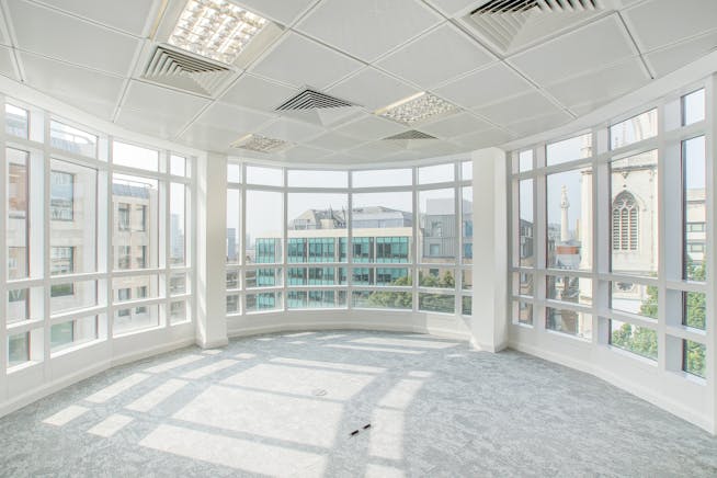 Pinnacle House, London, Serviced Office To Let - Pinnacle House, EC3 picture No. 2
