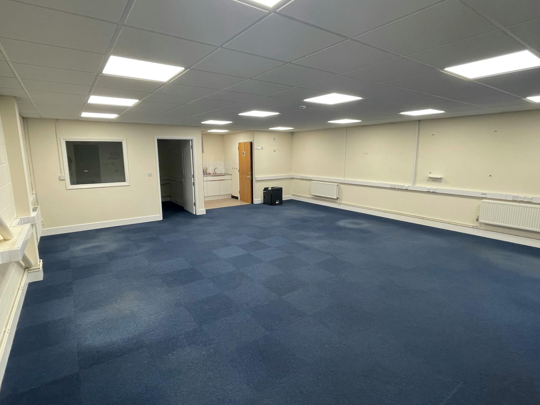 Longs Business Centre, Unit 1