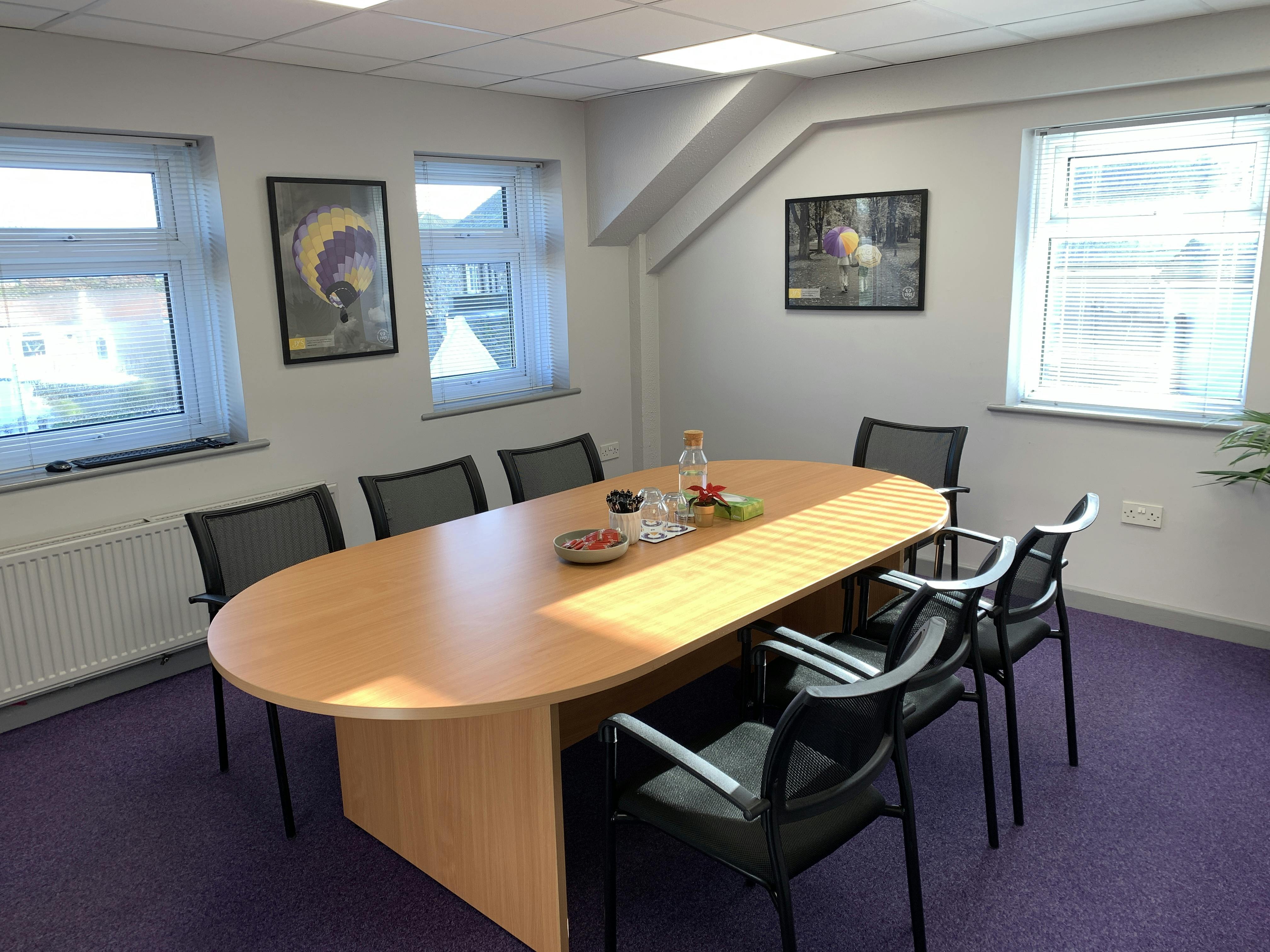 2nd Floor Suite, Marlborough House, Shoreham-by-Sea, Office To Let - IMG_2565.JPG