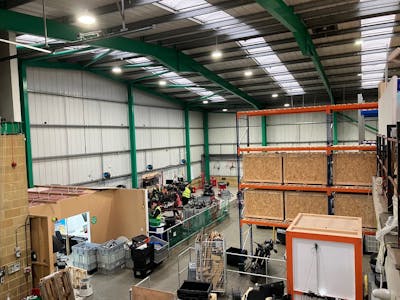 Unit 4 Thorpe Industrial Estate, Alpha Way, Egham, Egham, Industrial/Logistics / Warehouse / Industrial / Warehouse To Let - Internal.jpg