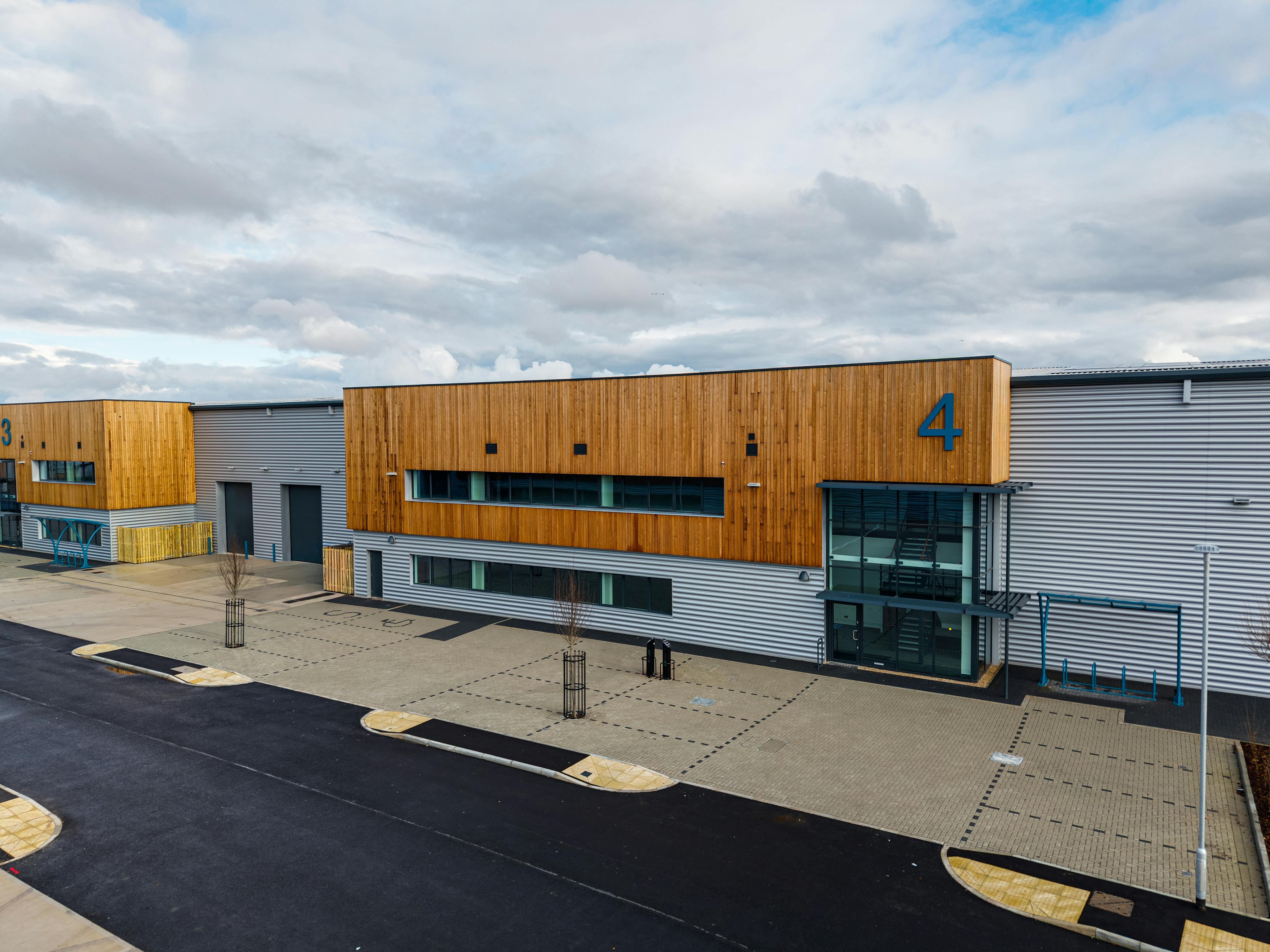 Unit 4, Hurricane Urban Hub, Reading, Berkshire, Warehouse & Industrial To Let - drone_day_0023.jpg
