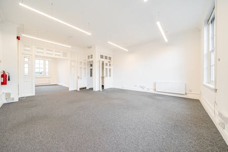 359 City Road, London, Office To Let - 1132772516879831b9b493ARWc 2.jpg