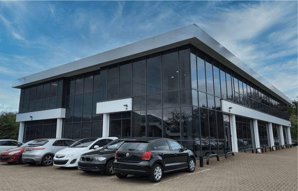 The Forum, Station Road, Reading, Offices To Let - Loxone.png