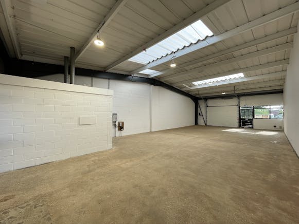 Unit 4 Granby Trade Park, Milton Keynes, Industrial / Other To Let - IMG_4492.JPG