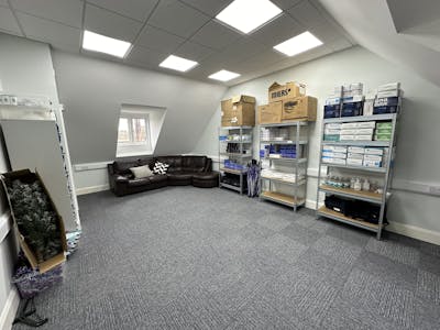 Unit 3, Cobbs Mill Units, Hurstpierpoint, Office To Let - IMG_1707.jpg