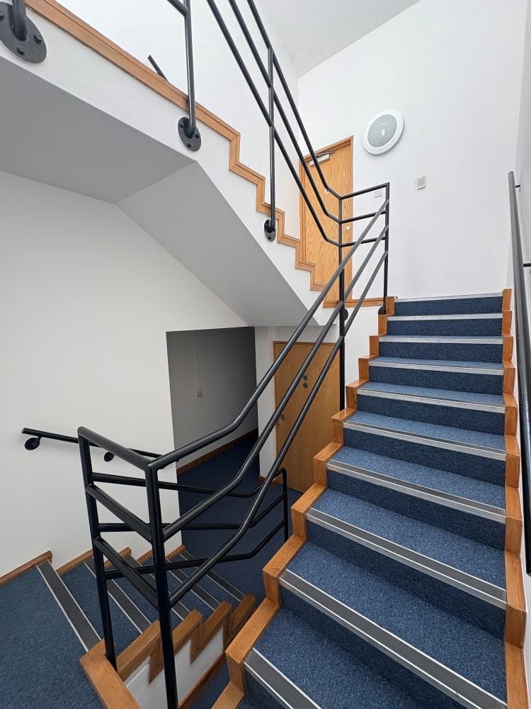 Unit 11-12 Somerville Court, Banbury, Office To Let / For Sale - image00080.jpg