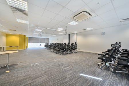 52-58 Commercial Road, London, Office To Let / For Sale - 13595351468d4322516a42ARW1.jpg