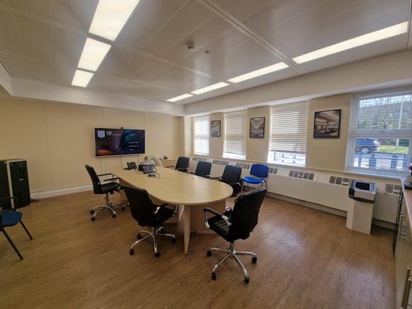 17 Priestley Road, Basingstoke, Industrial For Sale - 20260225_132023.jpg